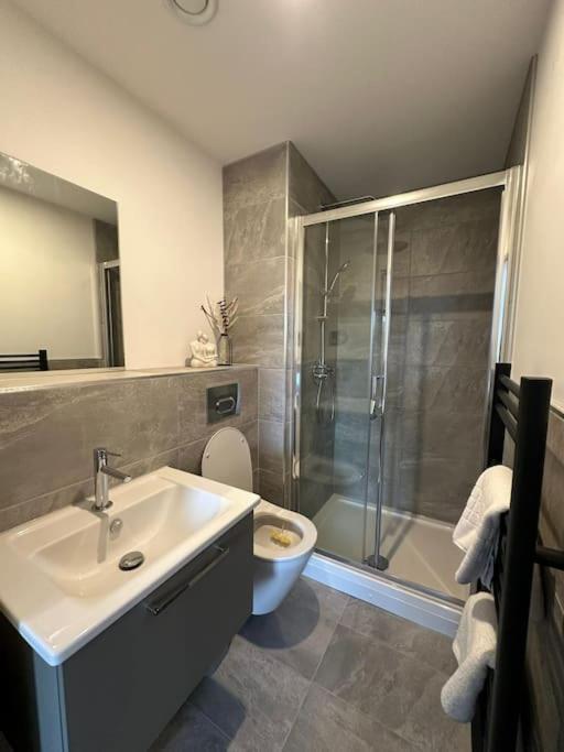 Stylish Central York Apartment Free Parking & Gym Εξωτερικό φωτογραφία